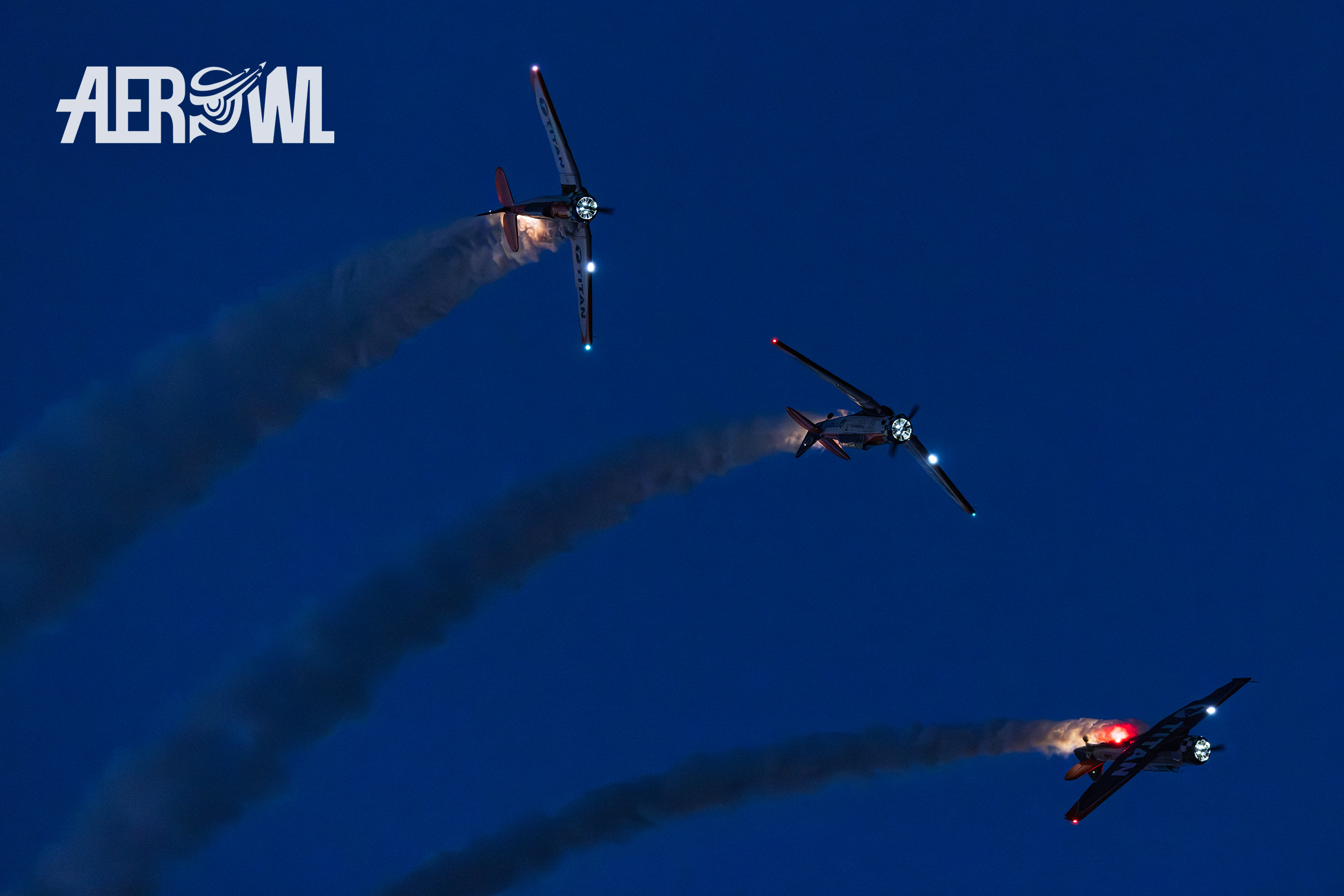 The legendary Titan Aerobatic Team in their North American AT-6 "Texan". What an amazing evening air display during the Sun´n Fun 2025 in Lakeland, Florida.