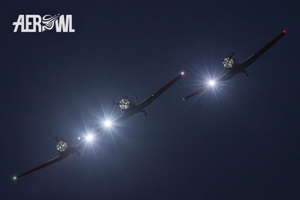 Titan Aerobatic Team - North American AT-6 "Texan"evening show during the Sun´n Fun 2025 in Lakeland, Florida.