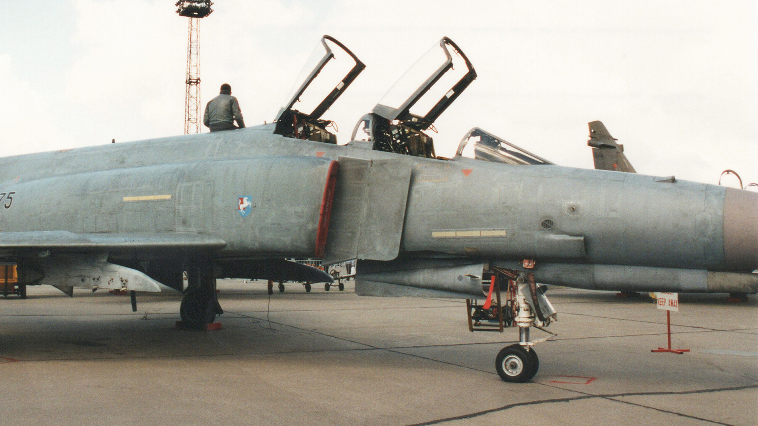 f-4f-phantom-static-display-open-canopies-ila-1998-preview-image
